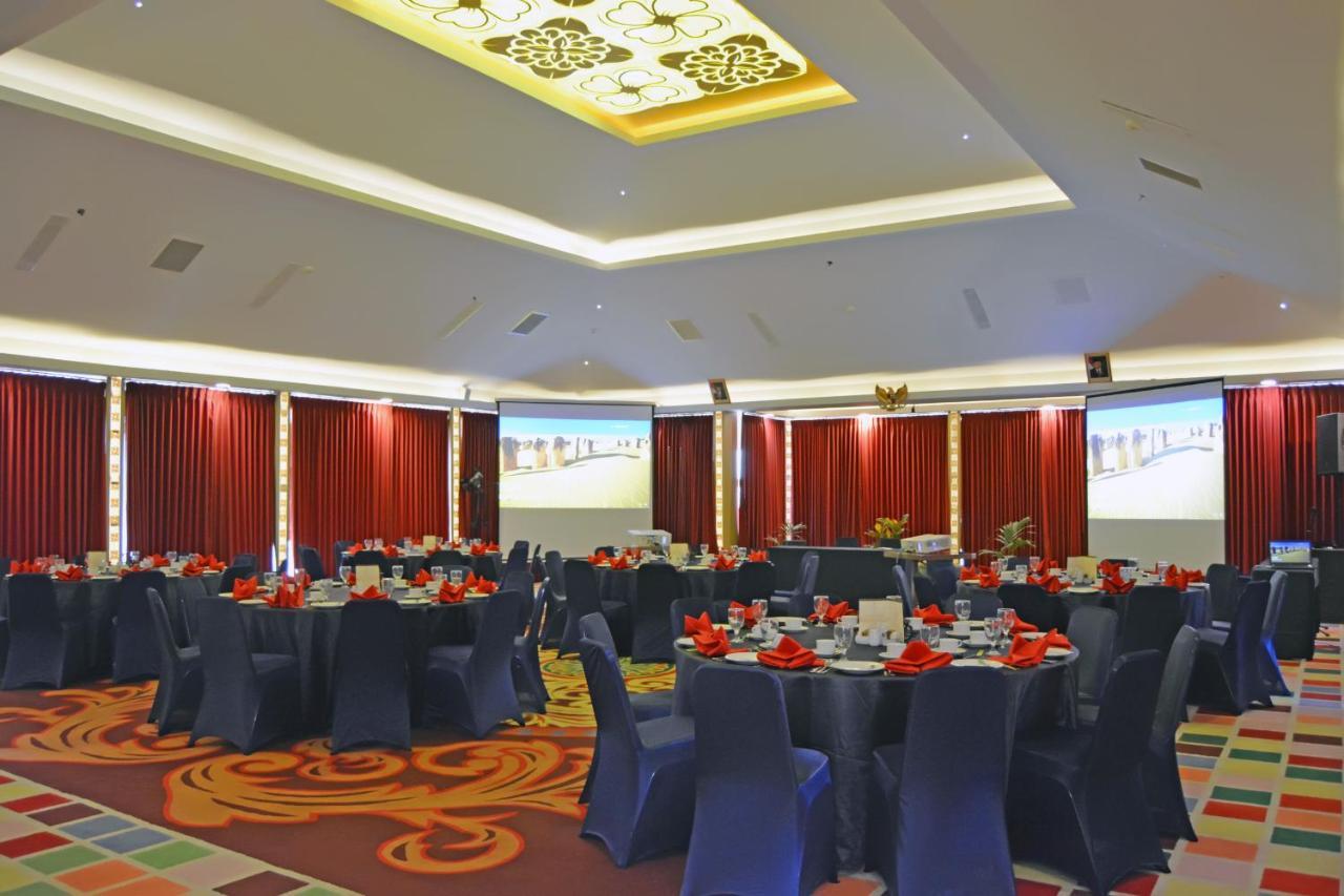 Kj Hotel יוגיאקרטה מראה חיצוני תמונה