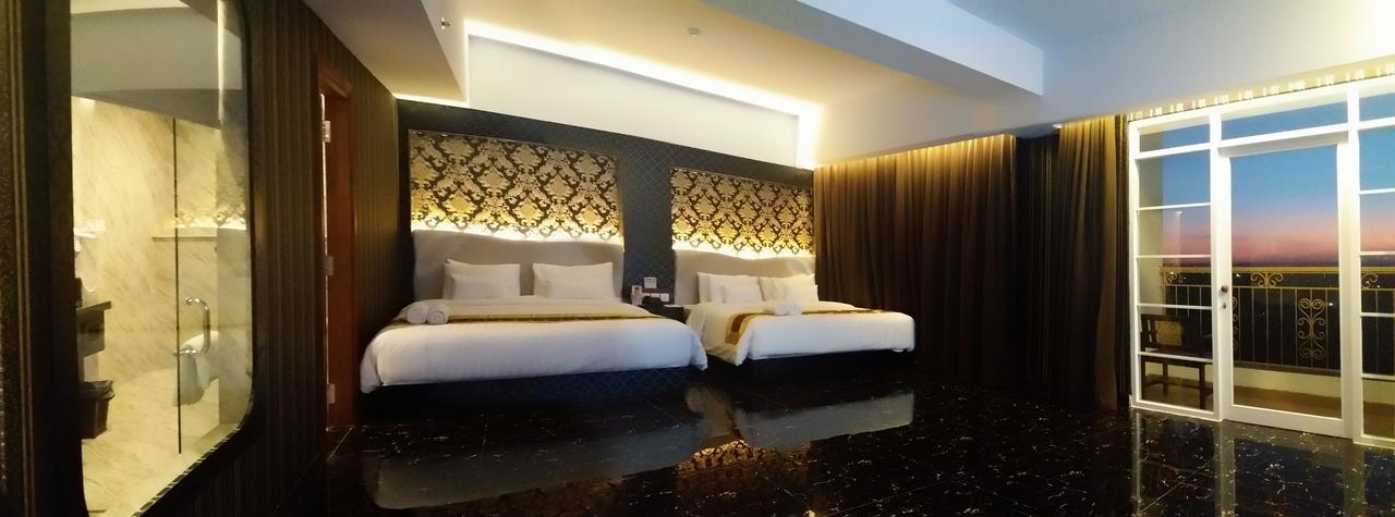 Kj Hotel יוגיאקרטה מראה חיצוני תמונה