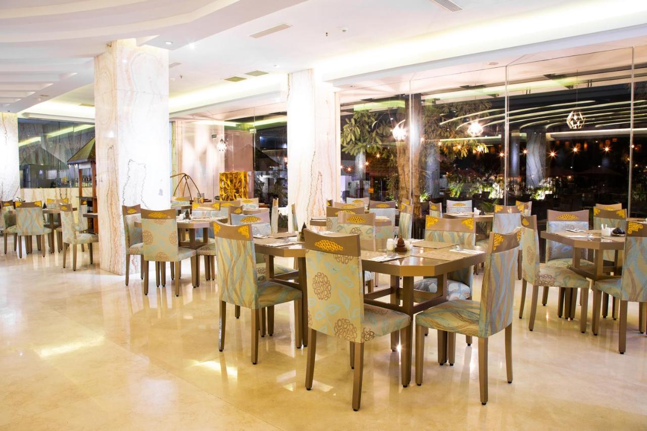 Kj Hotel יוגיאקרטה מראה חיצוני תמונה